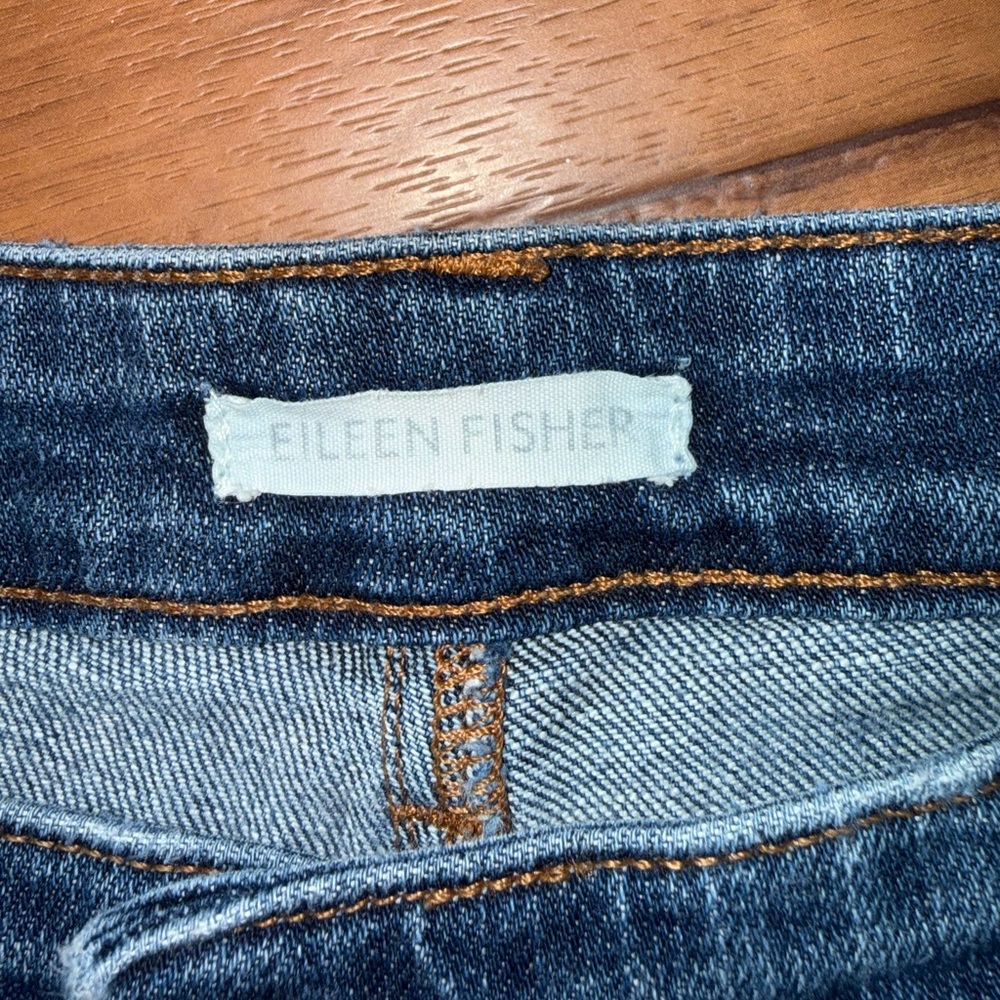 Like New Eileen Fisher Organic Cotton Stretch Straight Jeans High Waist Size: 12 - Picture 8 of 12